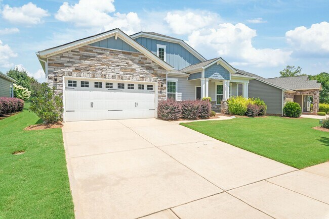 720 Wood Lily Dr in Belmont, NC - Building Photo - Building Photo