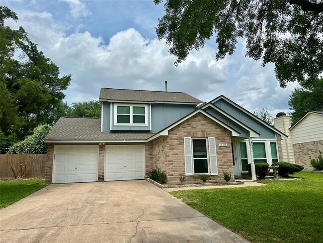 10118 Spotted Horse Dr in Houston, TX - Building Photo - Building Photo