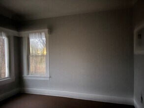 340 N Calhoun St in Decatur, IL - Building Photo - Building Photo