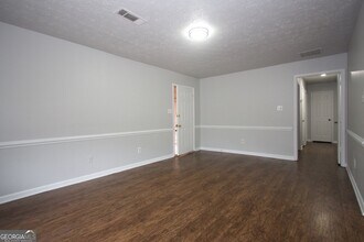 3252 Inez Dr in Snellville, GA - Building Photo - Building Photo