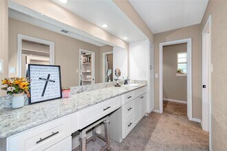 676 Ravensworth Dr in Conroe, TX - Building Photo - Building Photo