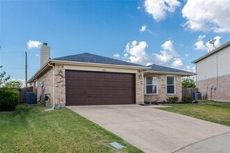 2320 Shadabury Dr in Little Elm, TX - Building Photo - Building Photo
