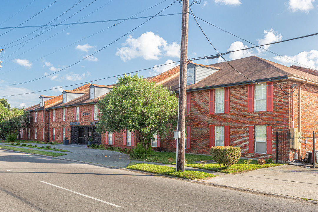 Magnolia Gardens in New Orleans, LA - Building Photo