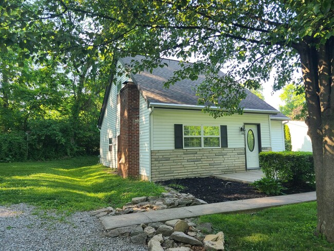 property at 156 W Cherokee Dr