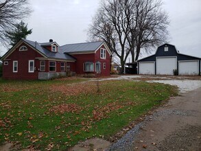 983 US HWY 11 in Gouverneur, NY - Building Photo - Building Photo