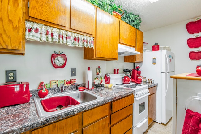 Gatewood Village in Wingate, NC - Foto de edificio - Interior Photo