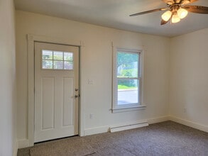 209 Leaman St in Lititz, PA - Building Photo - Building Photo