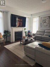 21 Kingsbury Trl in Barrie, ON - Building Photo - Building Photo