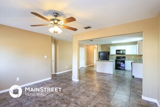 5922 Hickory Canyon in San Antonio, TX - Building Photo - Building Photo