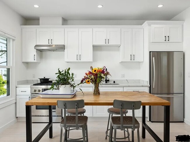 1370-1378 Natoma St in San Francisco, CA - Building Photo - Building Photo