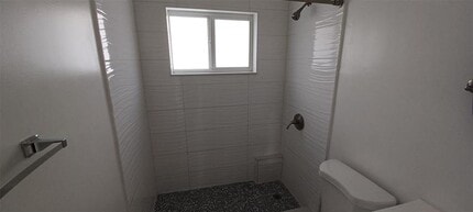 602 SE 2nd Ave in Dania Beach, FL - Building Photo - Building Photo