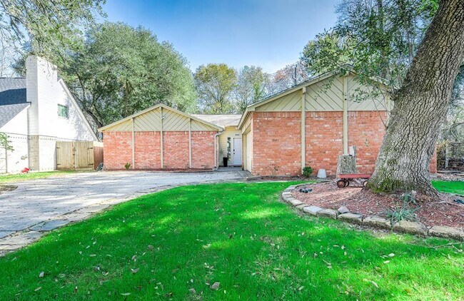 22206 Meadowrock Dr in Spring, TX - Building Photo - Building Photo