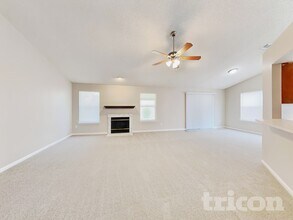 7835 Weather Vane Dr in Jacksonville, FL - Building Photo - Building Photo