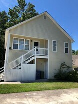 4214 McClelland Dr in Wilmington, NC - Building Photo