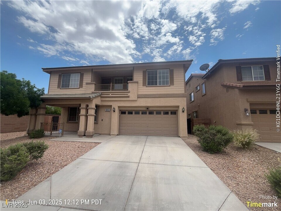 10959 Turlington Ln in Las Vegas, NV - Building Photo