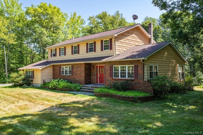 117 Pantelope Rd in Bloomingburg, NY - Building Photo - Building Photo