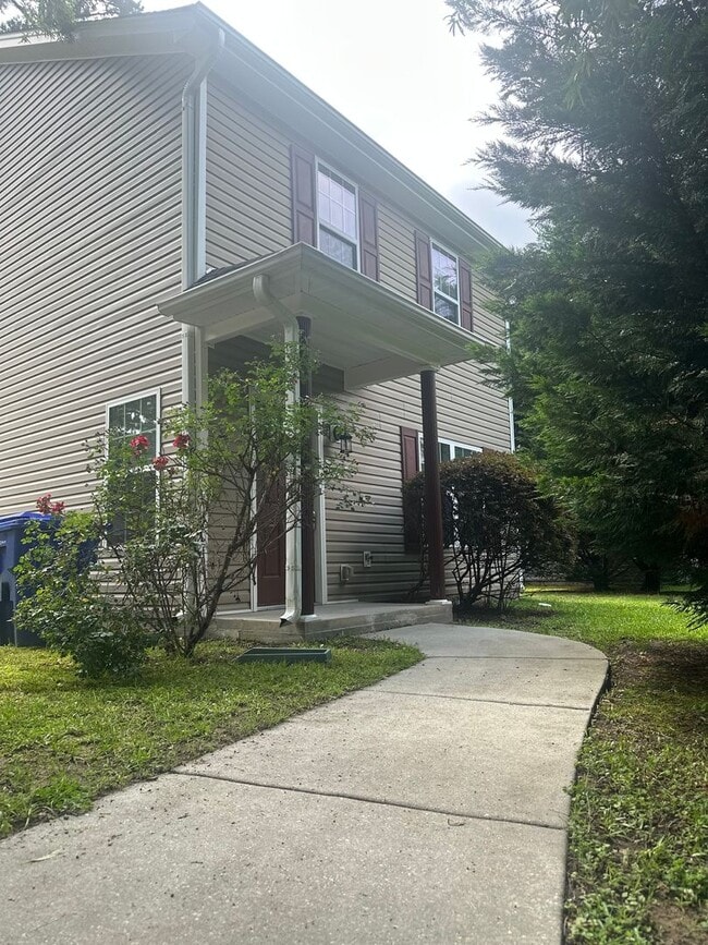 812 Roane St in Durham, NC - Building Photo - Building Photo