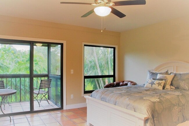 13334 Polo Club Rd, Unit 336 in Wellington, FL - Building Photo - Building Photo