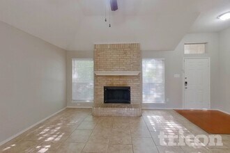 8707 Woodrigg Dr in Dallas, TX - Building Photo - Building Photo