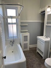 122 Elgin Ave in Forest Park, IL - Building Photo - Building Photo