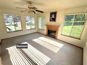 705 Rural Ave in Decorah, IA - Building Photo - Building Photo