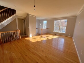 10312 Nareen St in Upper Marlboro, MD - Foto de edificio - Building Photo
