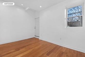 465 7th Ave in Brooklyn, NY - Building Photo - Building Photo