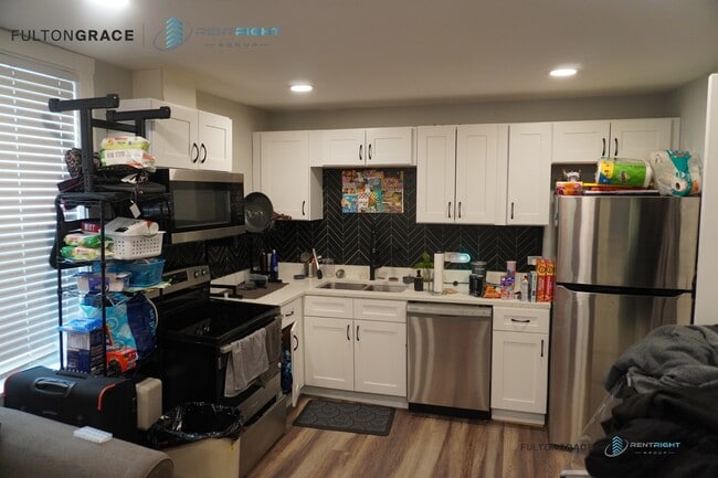 1503 W 19th St, Unit 5R in Chicago, IL - Foto de edificio - Building Photo