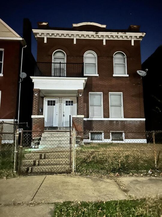 4031 St Louis Ave in St. Louis, MO - Building Photo