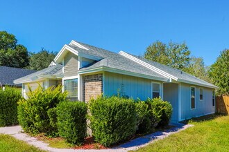 2658 Malibu Cir in Orange Park, FL - Building Photo - Building Photo