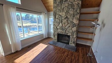 2415 S Xanadu Way in Aurora, CO - Building Photo - Building Photo