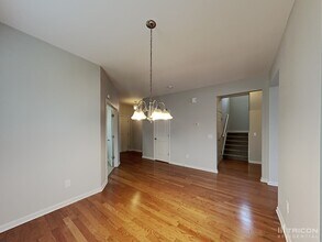 6910 Nellore St in Greensboro, NC - Building Photo - Building Photo