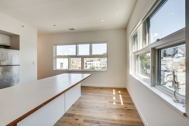 1932 9th St NW in Washington, DC - Building Photo - Building Photo