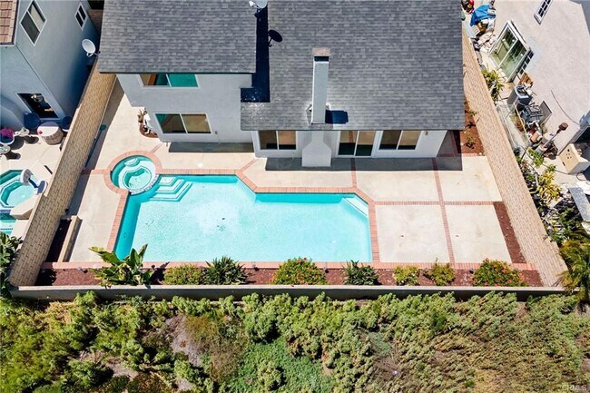 18282 Fieldbury Ln in Huntington Beach, CA - Building Photo - Building Photo