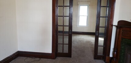 212 State St, Unit 212 State Street 1fl in Oil City, PA - Building Photo - Building Photo