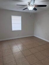 3616 Ave D in Nederland, TX - Building Photo - Building Photo