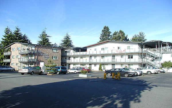 Cedar Court in Normandy Park, WA - Building Photo