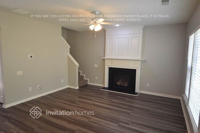 property at 11006 Holm Oak Pl