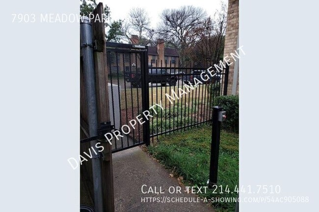 7903 Meadow Park Dr in Dallas, TX - Building Photo - Building Photo