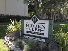 Hidden Glen in Livermore, CA - Foto de edificio - Building Photo