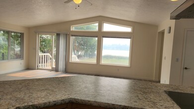 811 Sycamore Ln in Moses Lake, WA - Building Photo - Building Photo
