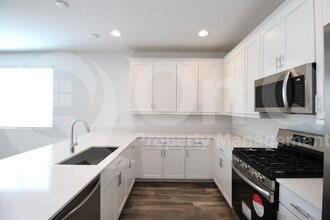 3303 S Piedra Cir in Mesa, AZ - Building Photo - Building Photo