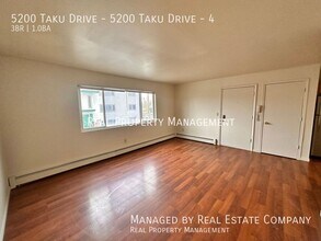 5200 Taku Dr in Anchorage, AK - Building Photo - Building Photo