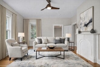 35 Oak Ave in Worcester, MA - Building Photo - Building Photo