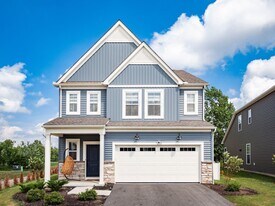 7233 Celebration Dr in Powell, OH - Building Photo