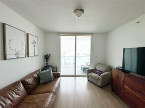 1723 SW 2nd Ave, Unit 1005 in Miami, FL - Building Photo - Building Photo