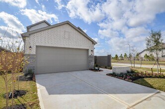 21047 Armstrong County Dr in Cypress, TX - Building Photo - Building Photo