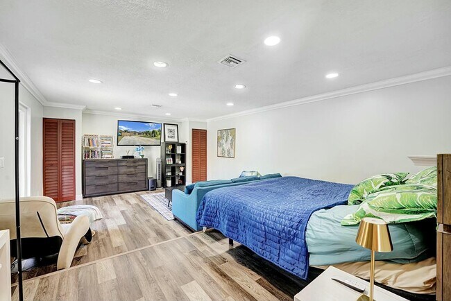 714 NW 7th St in Boynton Beach, FL - Building Photo - Building Photo