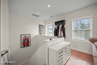 5 Cortland Rd in Eatontown, NJ - Building Photo - Building Photo