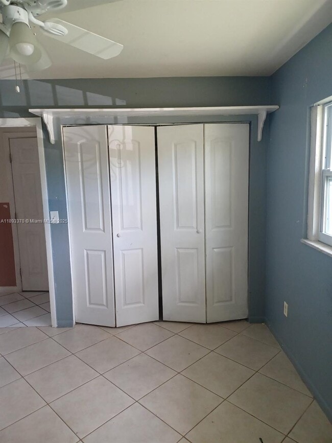 4249 19th in Naples, FL - Building Photo - Building Photo